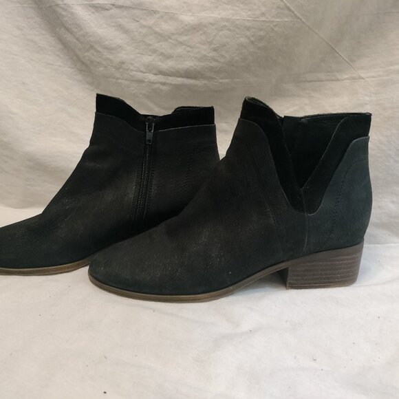 Lucky Brand Lelah Leather Bootie - Picture 10 of 15